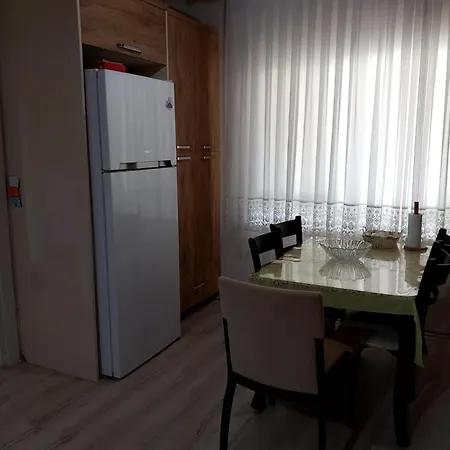 Apartment Climbing, And Are 15 Minutes Away *
